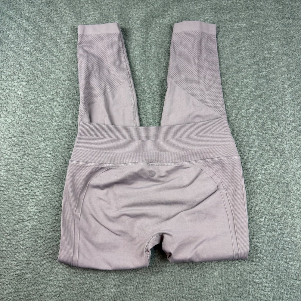 Lululemon Leggings Women's 6 Purple Reveal Seamless High Rise Mesh 7/8